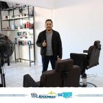 Marco Antônio Borgues Lima inaugurou Barbearia Popular no centro de Amambai