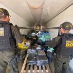DOF apreende mais de 4,2 toneladas de maconha e 568 quilos de cocaína em carreta frigorífica