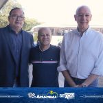 Durante evento de 30 anos da UEMS, coral Mitã Rory rouba a cena e emociona presentes