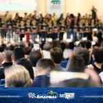 Durante evento de 30 anos da UEMS, coral Mitã Rory rouba a cena e emociona presentes