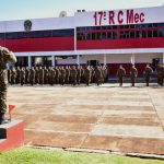 17º Regimento de Cavalaria Mecanizado realiza solenidade militar alusiva ao Dia do Exército