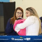 Gestantes do programa Futuro Cidadão recebem kits de enxoval da Secretaria Municipal de Assistência Social