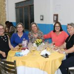 SIMTED Amambai homenageia profissionais aposentados da educação em evento de confraternização