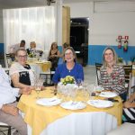 SIMTED Amambai homenageia profissionais aposentados da educação em evento de confraternização