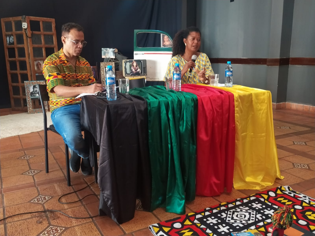 Subsecretaria propõe formação de professores para a promoção da igualdade racial em MS Subsecretaria propõe formação de professores para a promoção da igualdade racial em MS