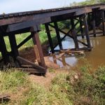 Prefeitura de Amambai conclui construção de ponte em estrada vicinal sobre córrego Panduí Prefeitura de Amambai conclui construção de ponte em estrada vicinal sobre córrego Panduí