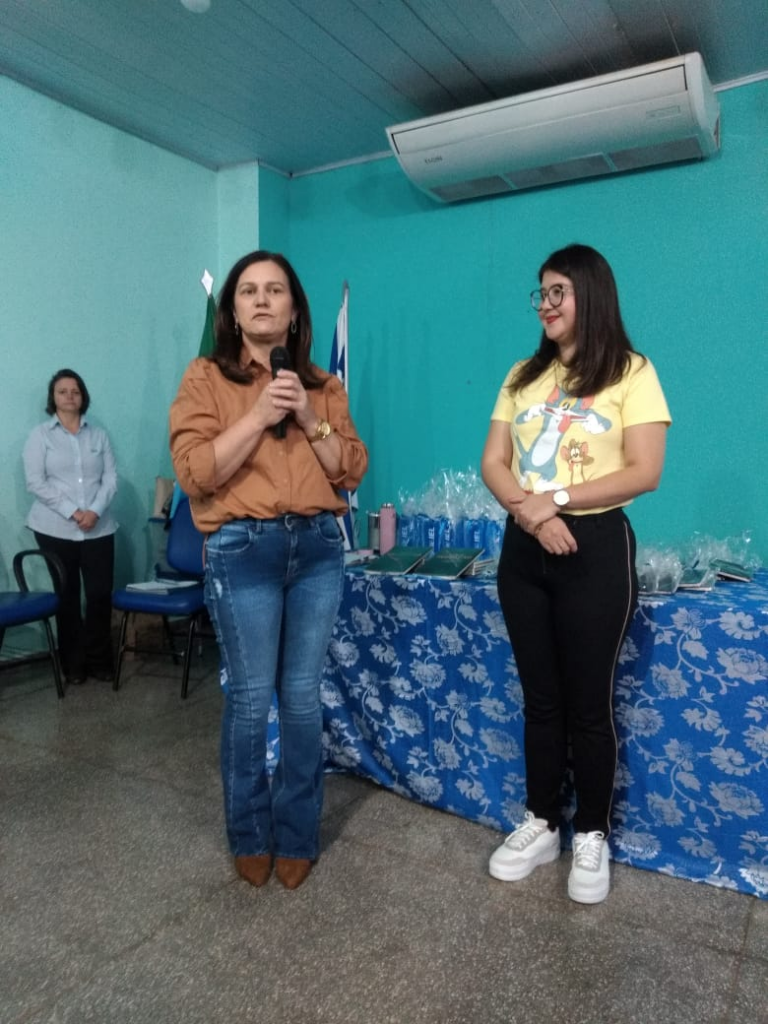 Estagiários da Prefeitura de Amambai recebem capacitação Estagiários da Prefeitura de Amambai recebem capacitação