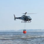 Helicóptero do Governo de MS atua no combate aos incêndios florestais no Amazonas