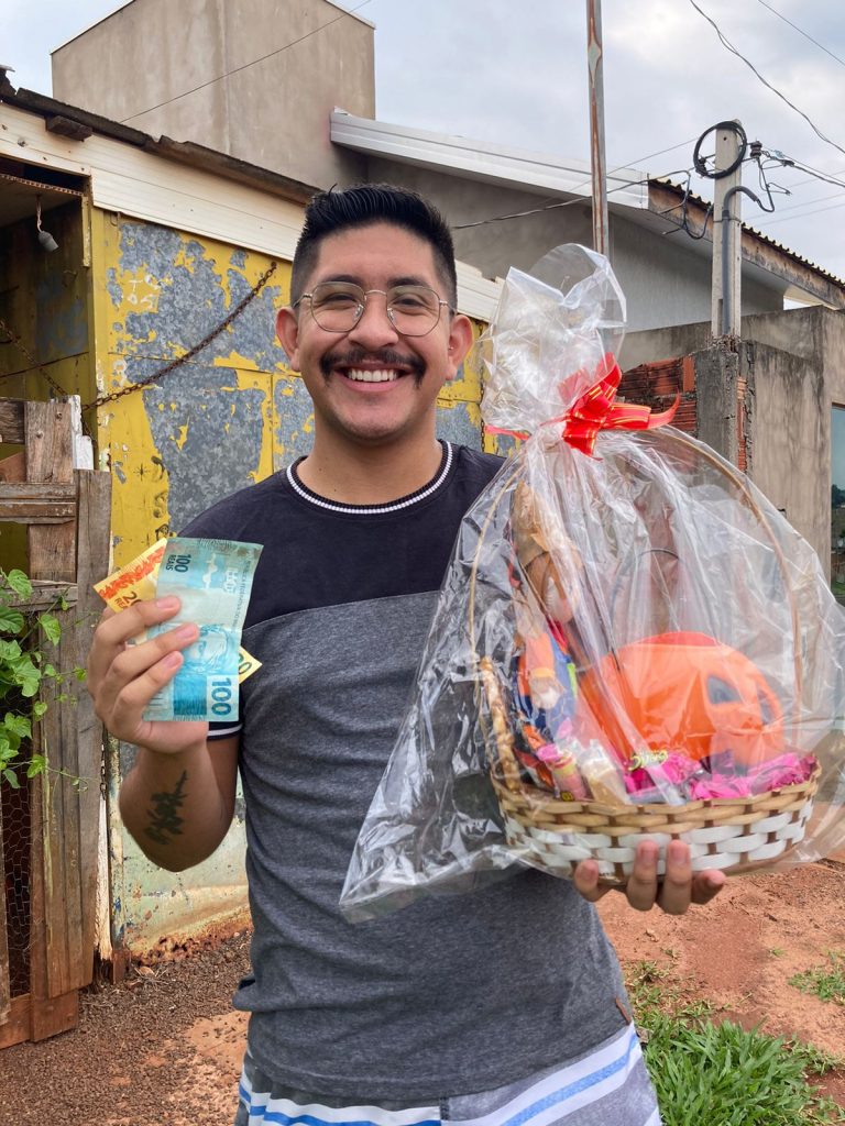 Conheça os ganhadores do 1º sorteio de Halloween do Amambai Notícias Conheça os ganhadores do 1º sorteio de Halloween do Amambai Notícias