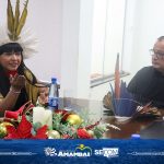 Prefeito Bandeira recepciona Deputada Federal Célia Xakriabá em Amambai