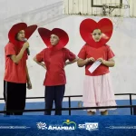 Alunos emocionam público durante apresentações da Festa da Família da Escola Municipal Julio Manvailer