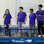 Alunos emocionam público durante apresentações da Festa da Família da Escola Municipal Julio Manvailer