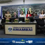 Educadores destaques de Amambai são homenageados na Sessão Solene “Professora Viviane Scalon Fachin”