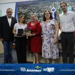 Educadores destaques de Amambai são homenageados na Sessão Solene “Professora Viviane Scalon Fachin”