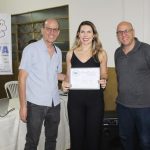 Centrinho entrega certificados de cursos gratuitos em Amambai