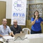 Centrinho entrega certificados de cursos gratuitos em Amambai
