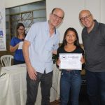 Centrinho entrega certificados de cursos gratuitos em Amambai