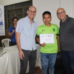 Centrinho entrega certificados de cursos gratuitos em Amambai