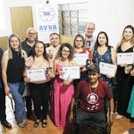 Centrinho entrega certificados de cursos gratuitos em Amambai