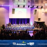 Escola Municipal Dr. Rachid Saldanha Derzi realiza cerimônia de formatura dos Prés 2024