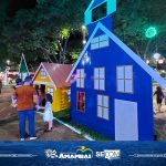 Espetáculo de cores, luzes e música marcaram a abertura do Natal de Luzes 2023 em Amambai