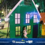 Espetáculo de cores, luzes e música marcaram a abertura do Natal de Luzes 2023 em Amambai