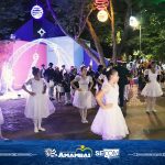 Espetáculo de cores, luzes e música marcaram a abertura do Natal de Luzes 2023 em Amambai