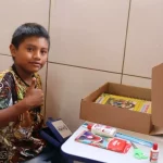 Amambai: Estudantes da rede municipal voltam às aulas com mochilas e kits escolares novos