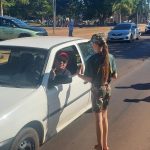Plantio e distribuição de mudas marcam mais um dia da programação especial de Meio Ambiente em Amambai