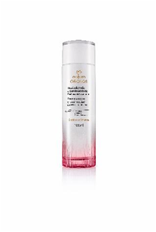 Natura é a primeira marca a criar uma essência de tratamento para o mercado de skincare brasileiro Natura é a primeira marca a criar uma essência de tratamento para o mercado de skincare brasileiro
