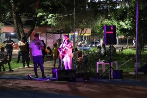Abertura do Natal de Luzes em Amambai: Confira os registros de uma noite mágica