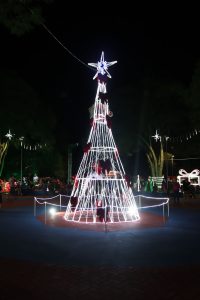Abertura do Natal de Luzes em Amambai: Confira os registros de uma noite mágica