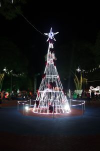 Abertura do Natal de Luzes em Amambai: Confira os registros de uma noite mágica