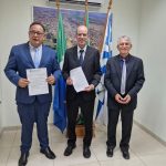 Sérgio Barbosa e Jaime Vizotto tomam posse como prefeito e vice de Amambai