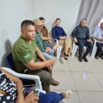Reunião define medidas de segurança para entrega de cestas na Aldeia Limão Verde