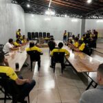 Trilheiros do Tatu Peba recebem treinamento de primeiros socorros com o Corpo de Bombeiros