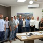 Amambai e Juti avançam em parceria para manutenção de estradas rurais