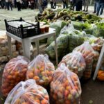 Vila Cristina recebe mais uma entrega de alimentos do Programa de Aquisição de Alimentos (PAA)