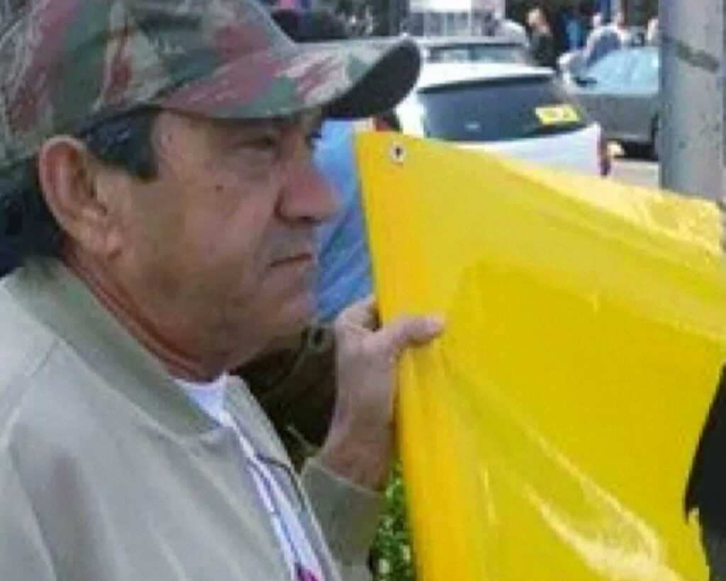 Câmara de Campo Grande homenageia amambaiense, Mestre em Meio Ambiente, pela dedicação à preservação ambiental Câmara de Campo Grande homenageia amambaiense, Mestre em Meio Ambiente, pela dedicação à preservação ambiental