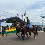 Desfile cívico-militar abre programação de aniversário de 77 anos de Amambai