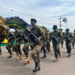 Desfile cívico-militar abre programação de aniversário de 77 anos de Amambai