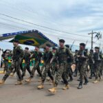 Desfile cívico-militar abre programação de aniversário de 77 anos de Amambai