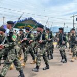 Desfile cívico-militar abre programação de aniversário de 77 anos de Amambai
