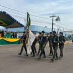 Desfile cívico-militar abre programação de aniversário de 77 anos de Amambai
