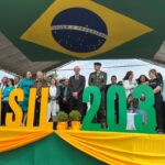 Desfile cívico-militar abre programação de aniversário de 77 anos de Amambai