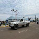 Desfile cívico-militar abre programação de aniversário de 77 anos de Amambai