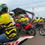 Desfile cívico-militar abre programação de aniversário de 77 anos de Amambai