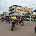 Desfile cívico-militar abre programação de aniversário de 77 anos de Amambai