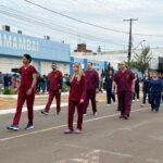 Desfile cívico-militar abre programação de aniversário de 77 anos de Amambai