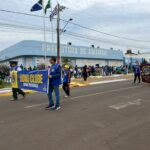 Desfile cívico-militar abre programação de aniversário de 77 anos de Amambai